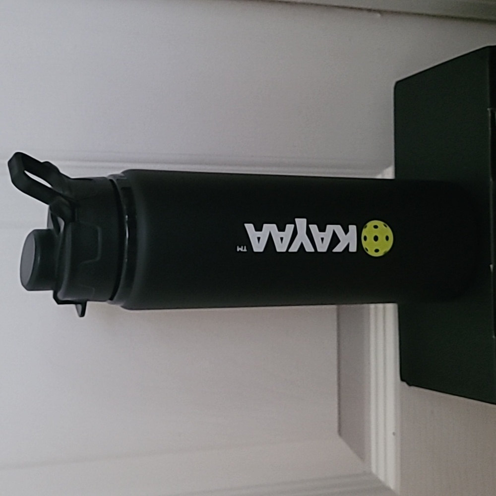 Kayaa Pickleballer Water Bottle  28 oz